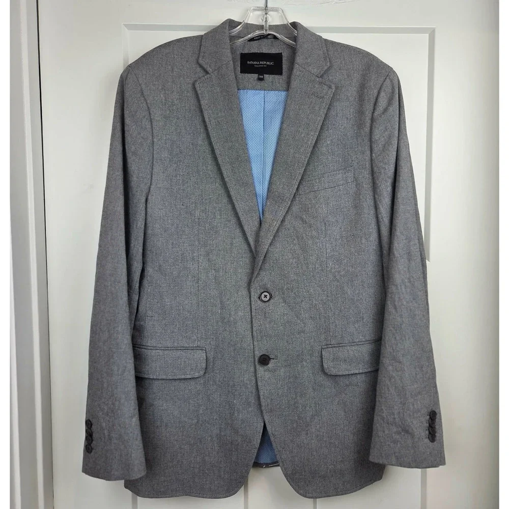 Banana Republic Tailored Fit Gray Blazer Sport Coat‎ 38R Emmetex Italian Fabric